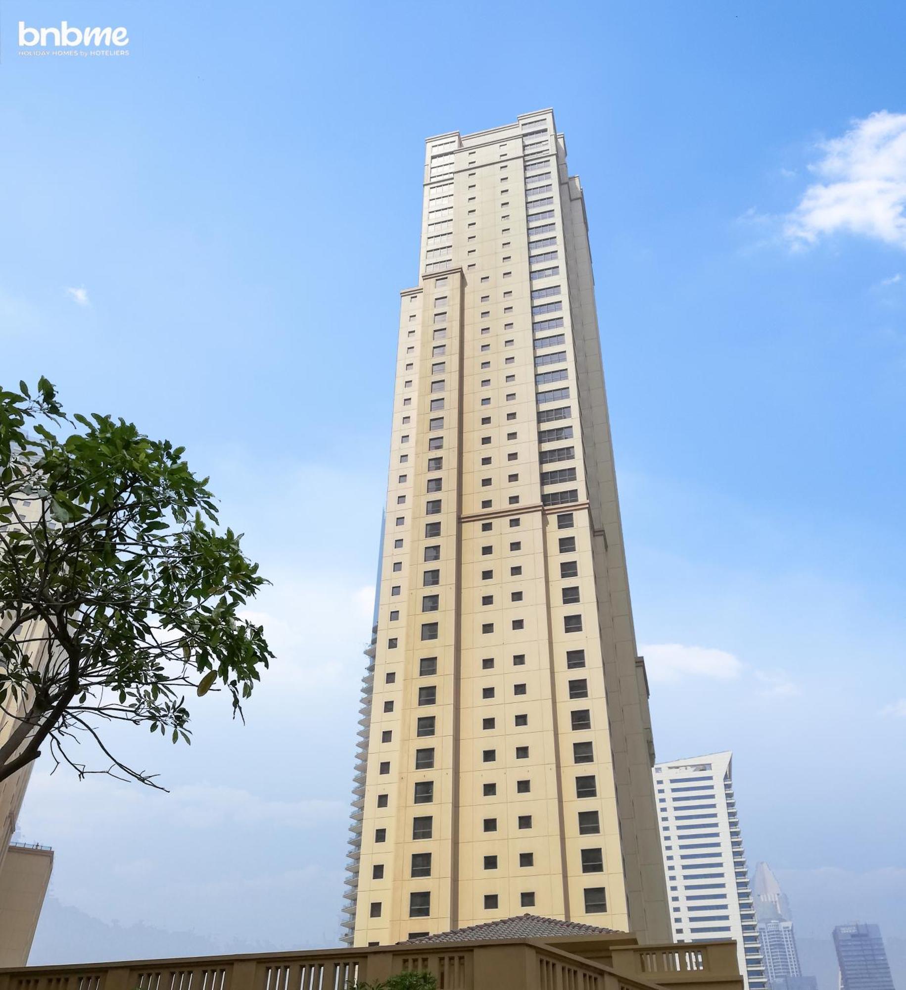 Large Family Murjan Jbr Apartment