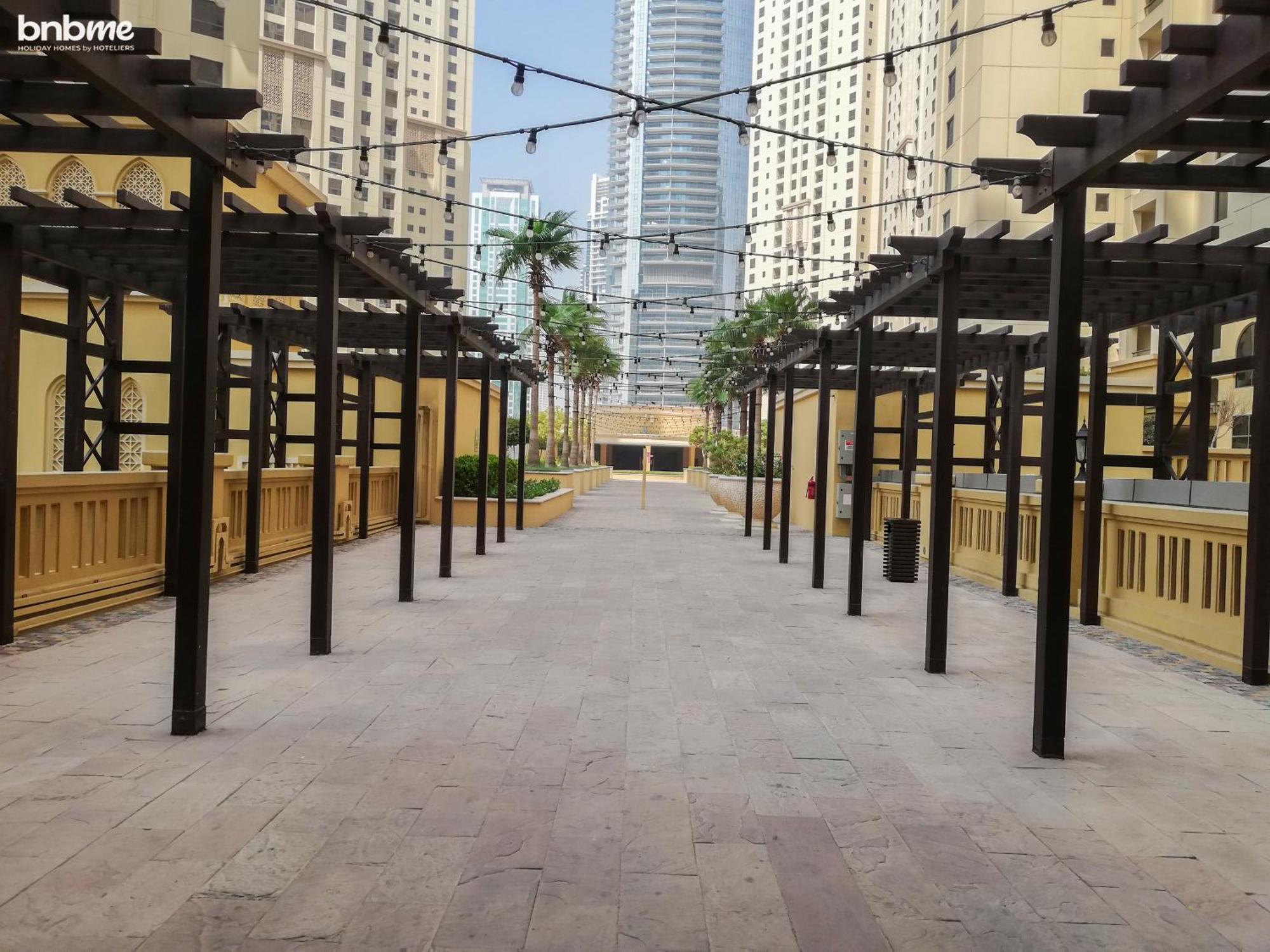 Apartment Large Family Murjan Jbr Dubai